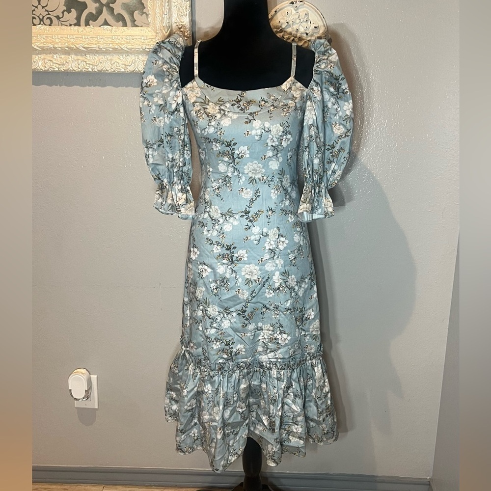 Reveux Floral Blue Puff Sleeve Dress - Picture 5 of 15